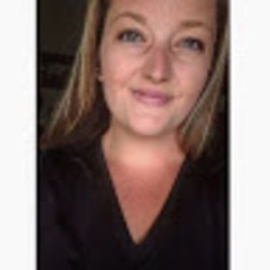 Meet your Posher, Micayla